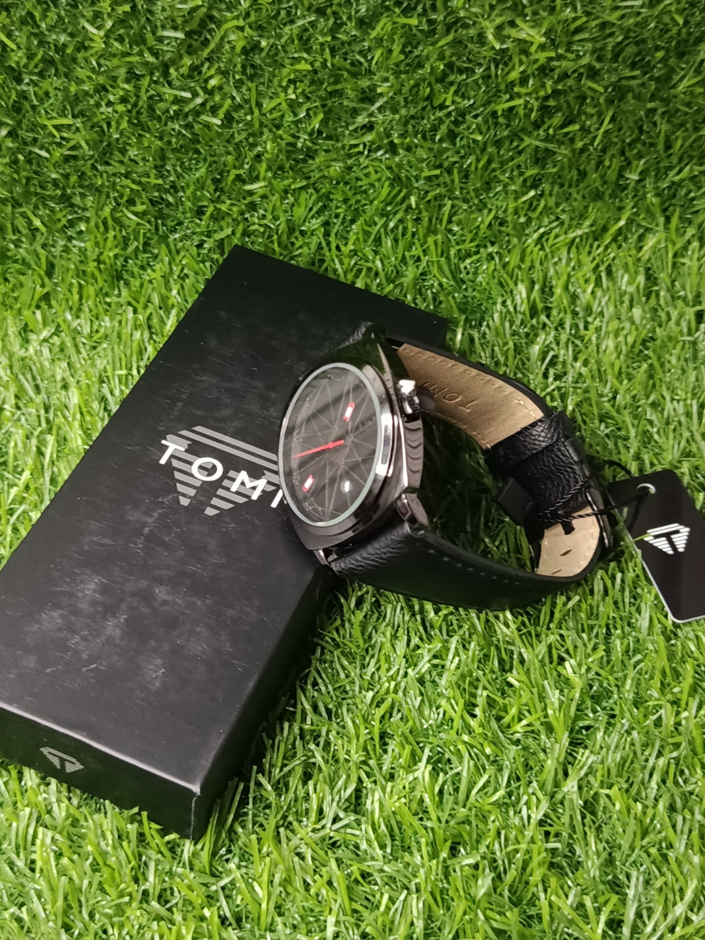 Tomi Men's Watch Stylish Analog Wristwatch