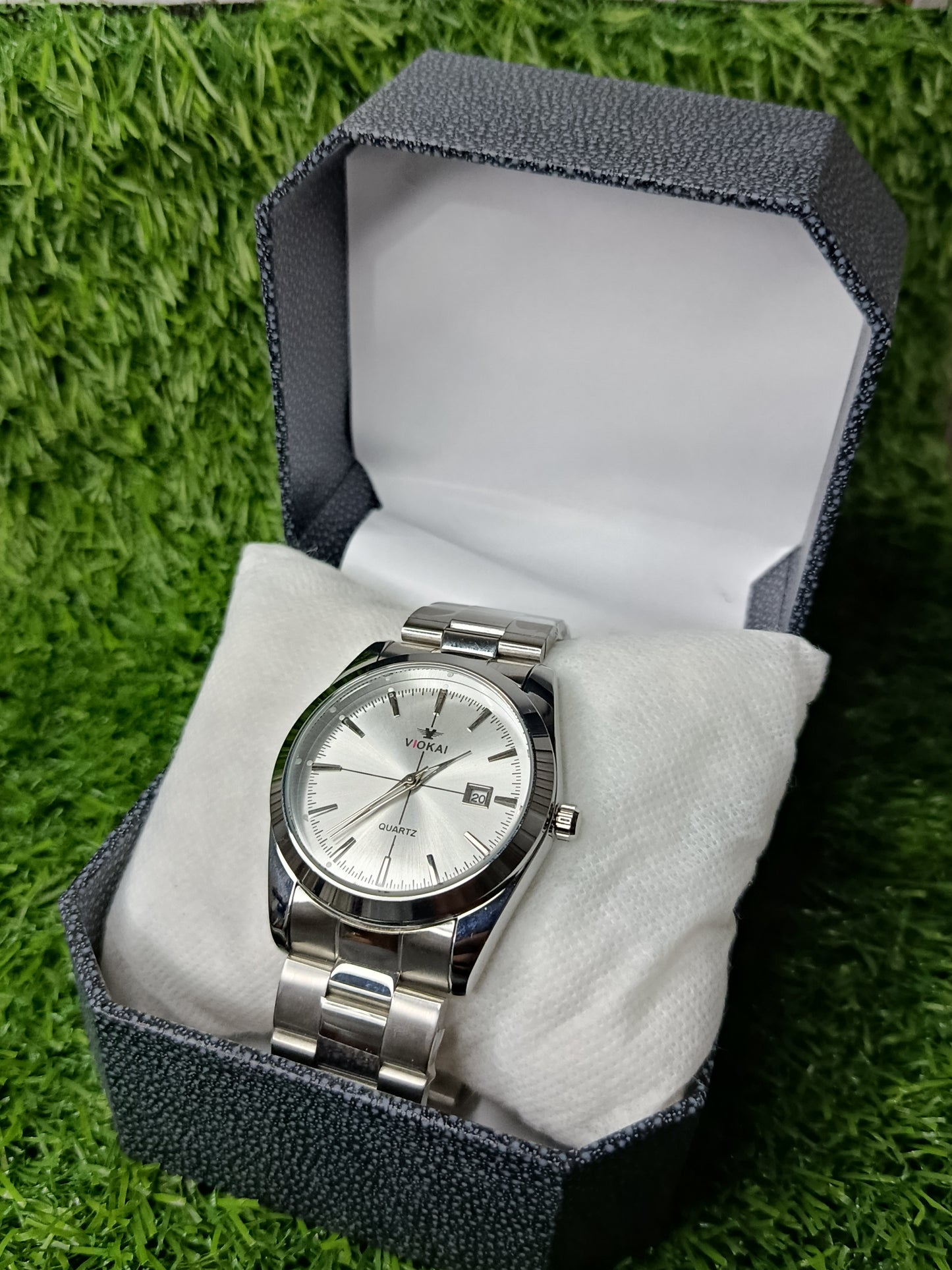 Viokai Silver Metal Premium Analog Wristwatch