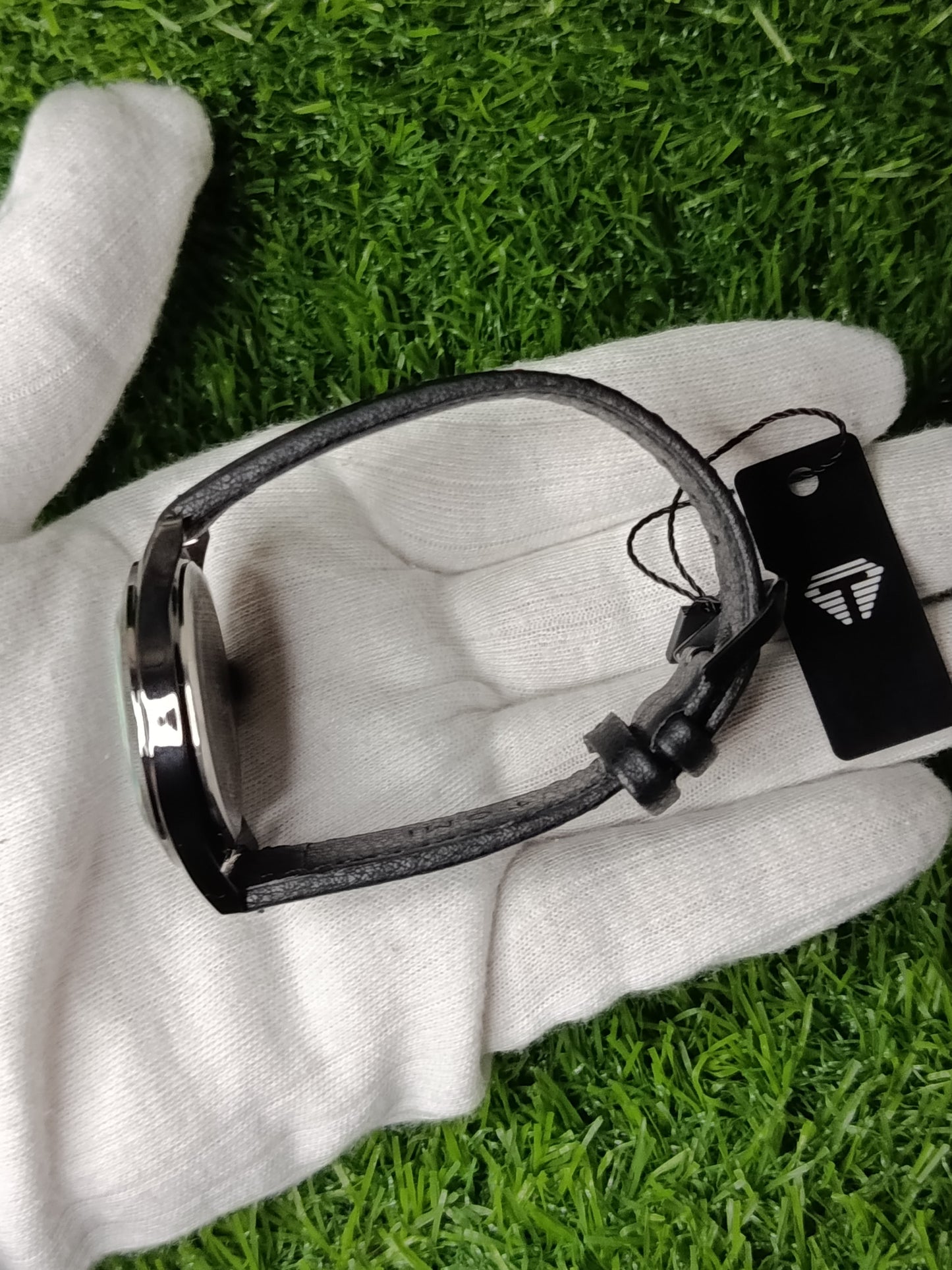 Tomi Men's Watch Stylish Analog Wristwatch