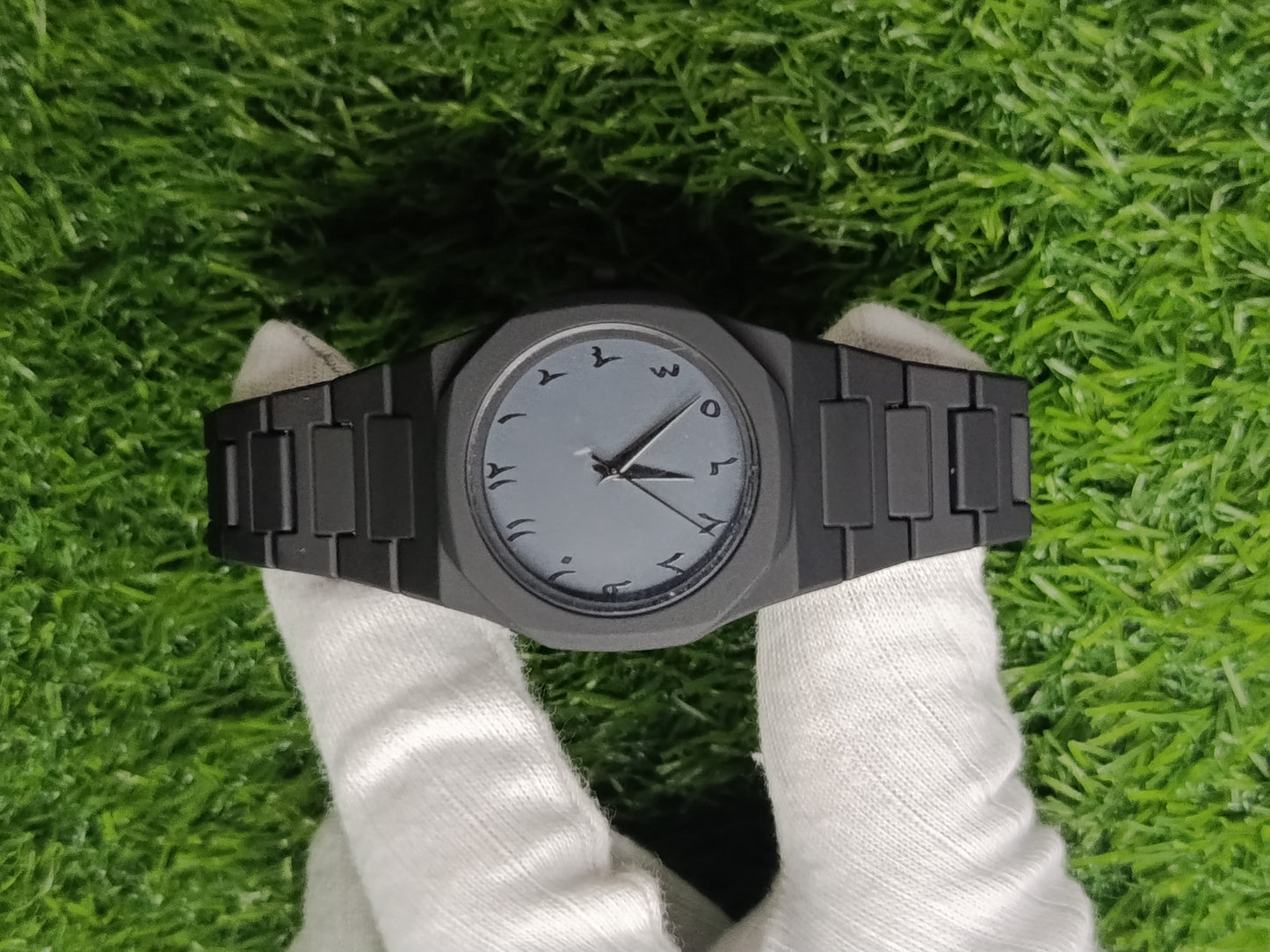 Black Aura Arabic Watch